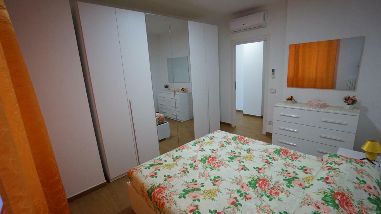 Residenza Topazio San Benedetto del Tronto Exterior photo